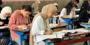 التعليم تؤكد إقامة امتحانات نوفمبر 2026 في موعدها المحدد