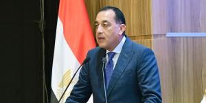 مدبولي: صغير بالأسمرات قالي "كنا عايشين في عشة وبننام على الأرض"