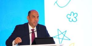 وزير العمل يعلن عن 6349 فرصة عمل فى 46 شركة قطاع خاص بـ11 محافظة :اليوم السابع