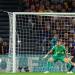 فيديو | بعد خطأ جيرارد مارتن.. مبابي يسجل هدف ريال مدريد الأول أمام برشلونة