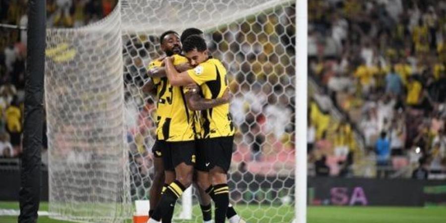 الاتحاد يتخطى الدرعية بثنائية ويشعل صراع المقدمة في الدوري السعودي.. فيديو :اليوم السابع