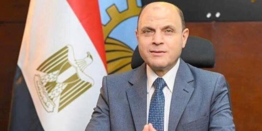 محافظ الغربية يعتمد الحيز العمراني لـ47 عزبة ويفتح الطريق لاستخراج التراخيص :اليوم السابع