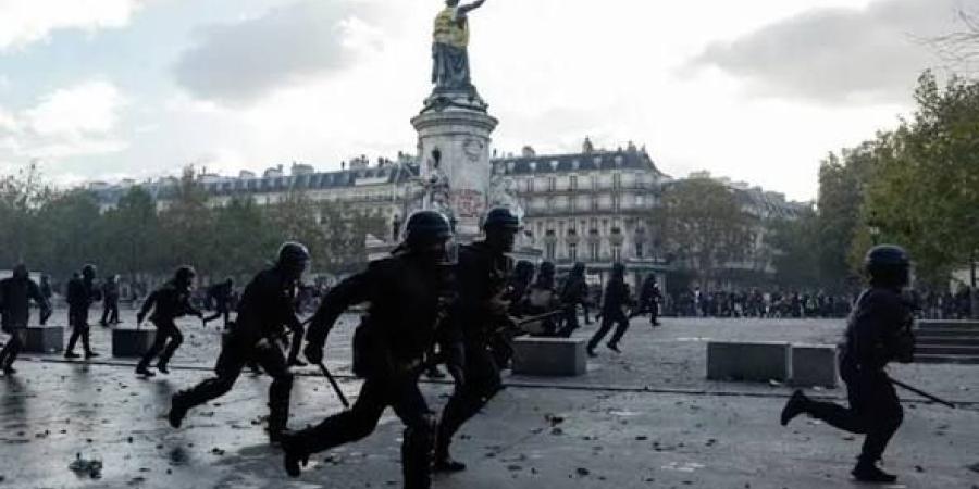 فرنسا تفتح تحقيقا جديدا في إصابة مصور خلال احتجاجات السترات الصفراء