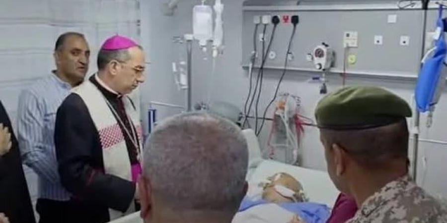 سفير الفاتيكان لدى الأردن يزور مصابي حادث كنيسة الكرك