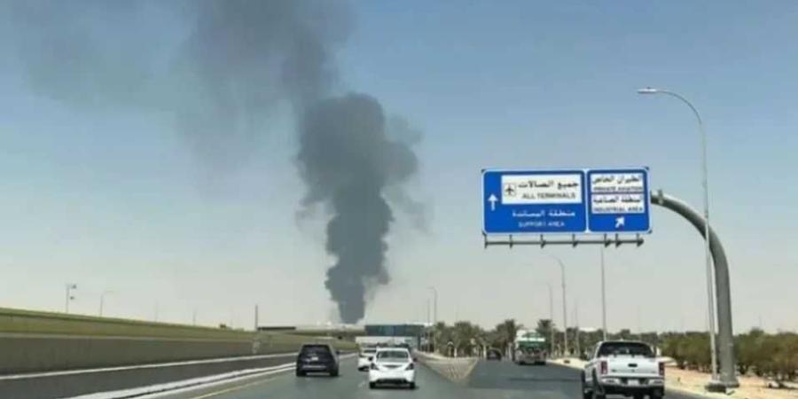سماع دوي انفجارات في الرياض مع استعداد السلطات لإعادة تشغيل المطار الدولي