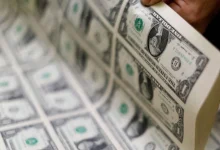 الدولار الأمريكي ينخفض بعد قرار المحكمة العليا إلغاء رسوم ترامب الجمركية، رسم بياني لمؤشر DXY